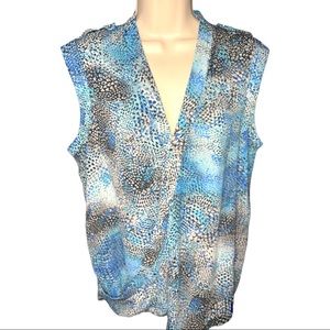 Apt 9 Sleeveless hi-low wrap blouse. Flowing hi-low blouse. Blues & Blacks. Sz L